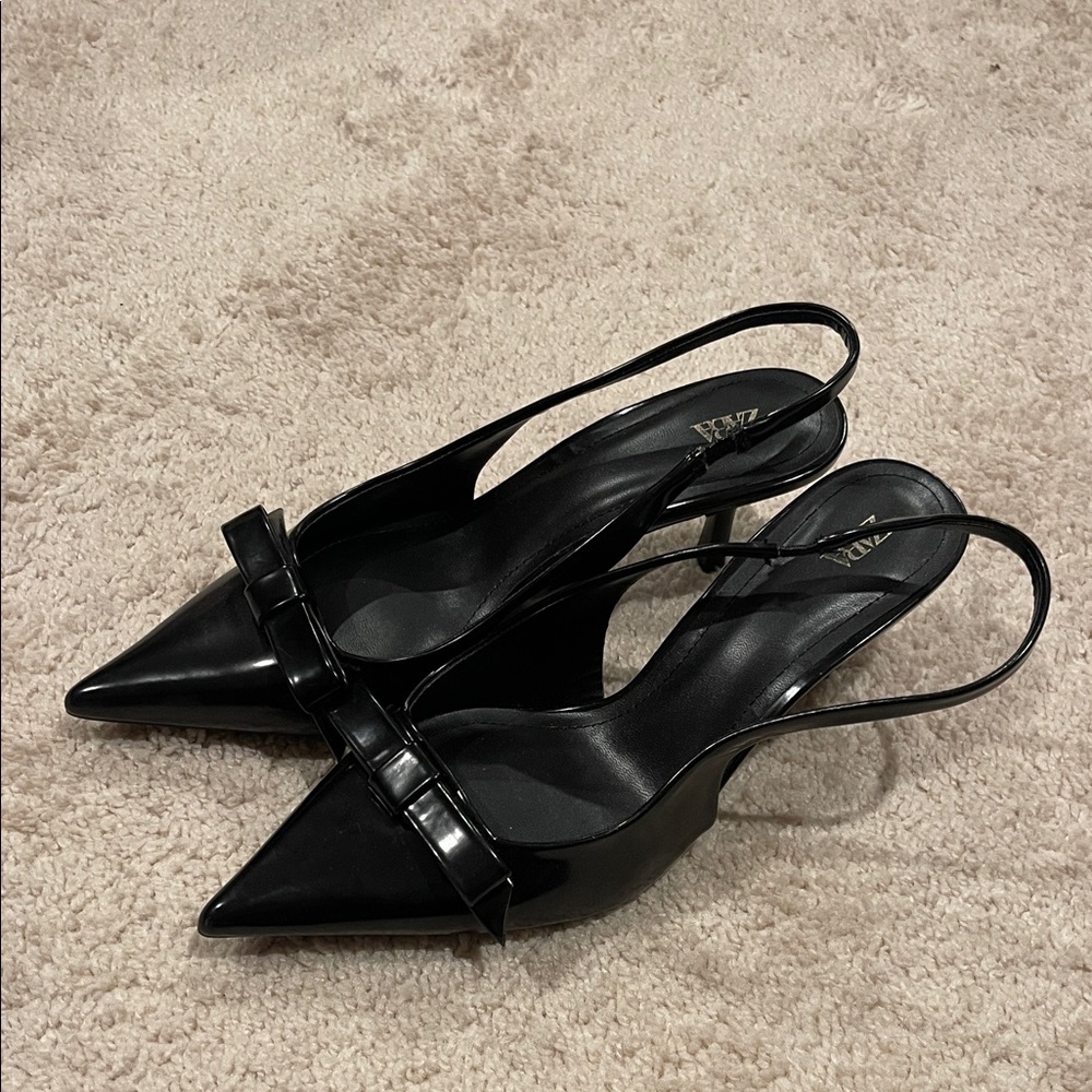 Zara Black Pointed Slingback Heels